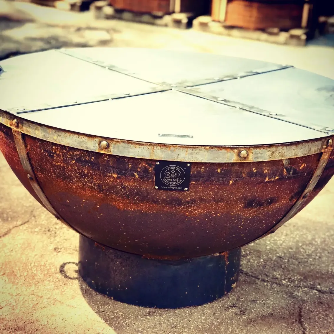 Cauldron Snuffer